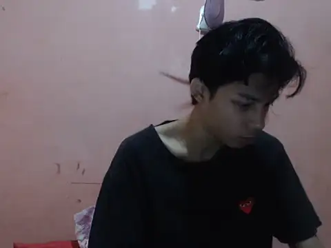 Snapshot of Kyoshi_19 chatting on October 6, 2025, 6:11 am Kyoshi 19 online show from October 6, 2025, 6:11 am