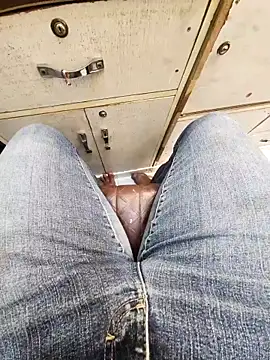 Snapshot of _Danny__ chatting on December 17, 2025, 1:17 pm Danny online show from December 17, 2025, 1:17 pm