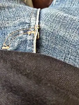 Snapshot of _Danny__ chatting on December 21, 2025, 9:49 am Danny online show from December 21, 2025, 9:49 am