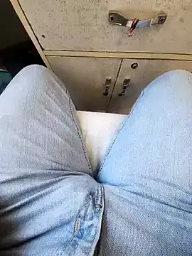 Snapshot of _Danny__ chatting on February 5, 2026, 9:25 am Danny online show from February 5, 2026, 9:25 am