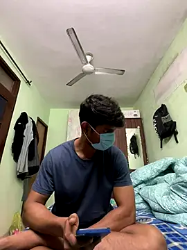 Snapshot of Mr_Cajonny0 chatting on December 14, 2025, 1:05 pm Mr Cajonny0 online show from December 14, 2025, 1:05 pm