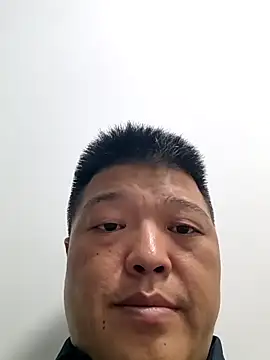 Snapshot of hiwoaini chatting on June 18, 2026, 4:33 pm hiwoaini online show from June 18, 2026, 4:33 pm