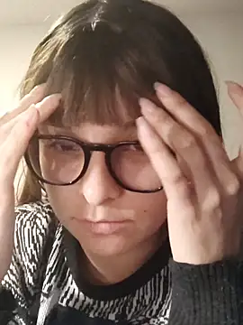 Snapshot of Aurora_blaack chatting on October 28, 2025, 5:22 am Aurora blaack online show from October 28, 2025, 5:22 am