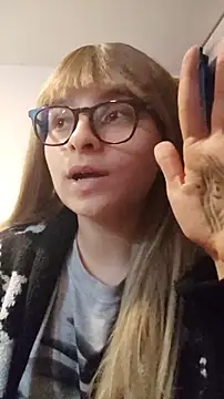 Snapshot of Aurora_blaack chatting on November 13, 2025, 2:10 am Aurora blaack online show from November 13, 2025, 2:10 am