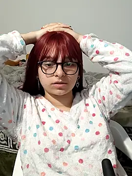 Snapshot of Aurora_blaack chatting on March 6, 2026, 12:40 am Aurora blaack online show from March 6, 2026, 12:40 am