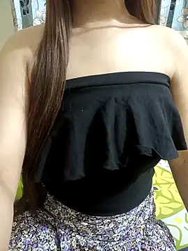 Snapshot of loving_candy chatting on December 15, 2025, 7:51 pm loving candy online show from December 15, 2025, 7:51 pm