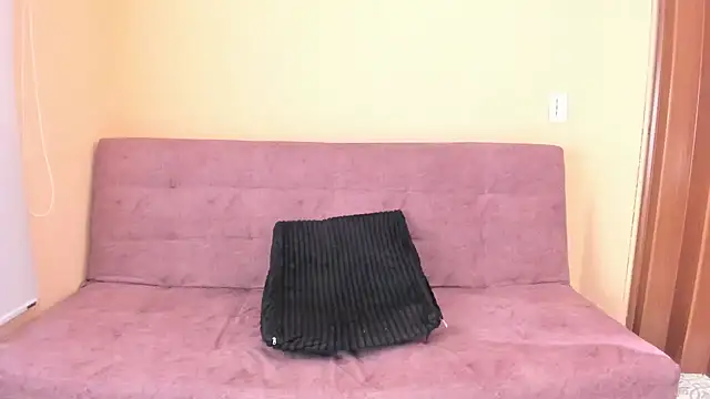 anita toro  online show from October 30, 2025, 6:26 am