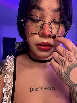 Liz rogers x online show from January 14, 2026, 3:23 am