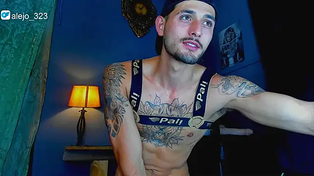 alejo  323   online show from March 3, 2026, 3:23 am