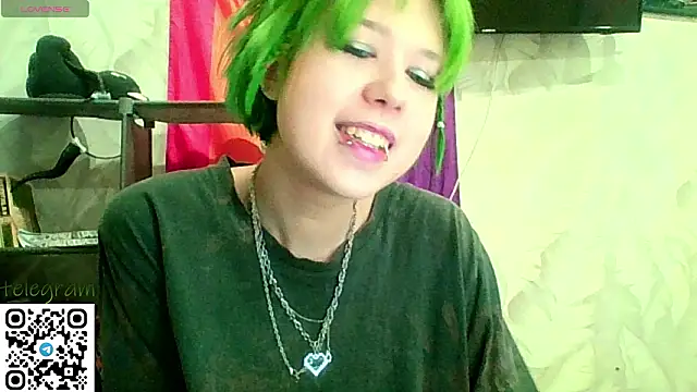 CarolineRichter online show from February 22, 2026, 2:04 pm