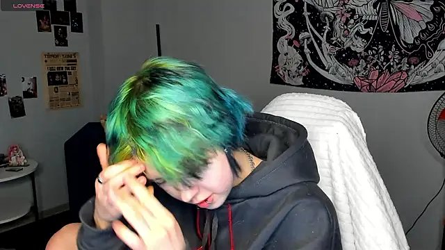 CarolineRichter online show from March 15, 2026, 3:23 am