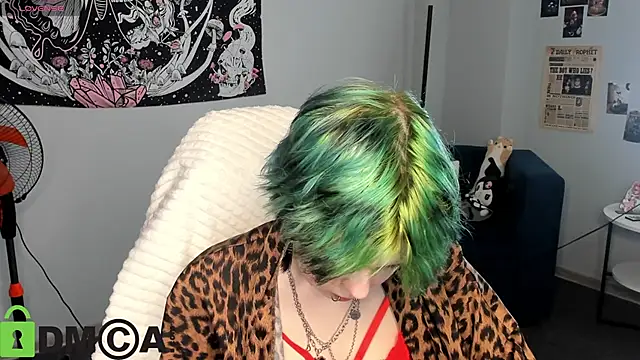 CarolineRichter online show from March 16, 2026, 3:45 am