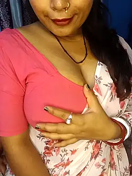 Snapshot of Naughty-Chaaya chatting on April 7, 2026, 5:57 pm Naughty-Chaaya online show from April 7, 2026, 5:57 pm