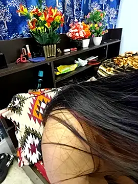 Snapshot of priya_26 chatting on December 15, 2025, 11:53 pm priya 26 online show from December 15, 2025, 11:53 pm