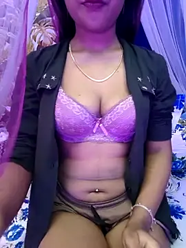 Snapshot of Puja-baby chatting on March 17, 2026, 10:51 am Puja-baby online show from March 17, 2026, 10:51 am