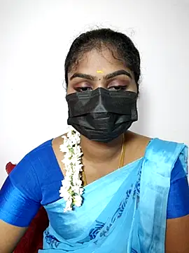 Snapshot of Tamil_Princess12 chatting on November 21, 2025, 6:12 am Tamil Princess12 online show from November 21, 2025, 6:12 am