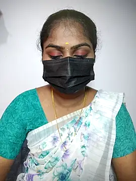 Snapshot of Tamil_Princess12 chatting on March 21, 2026, 6:11 pm Tamil Princess12 online show from March 21, 2026, 6:11 pm