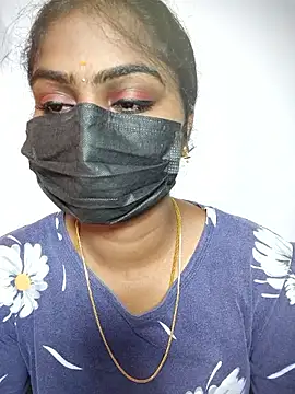 Snapshot of Tamil_Princess12 chatting on April 5, 2026, 8:33 am Tamil Princess12 online show from April 5, 2026, 8:33 am