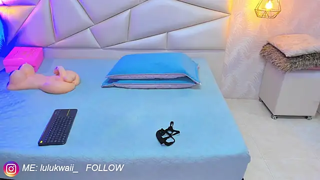 lulukawai16 online show from November 30, 2025, 7:07 pm