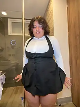 lulukawai16 online show from April 30, 2026, 12:39 am