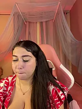 Valerie perez  online show from April 22, 2026, 6:53 pm