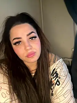 sexybunny18255 online show from January 14, 2026, 11:27 am