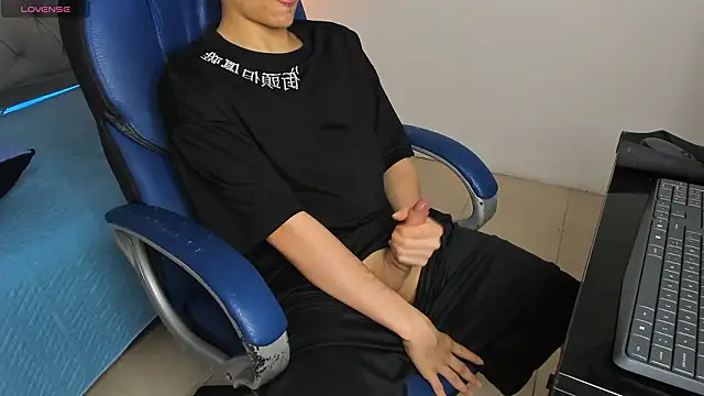 Snapshot of SamBlack_ chatting on February 27, 2026, 7:36 pm SamBlack online show from February 27, 2026, 7:36 pm