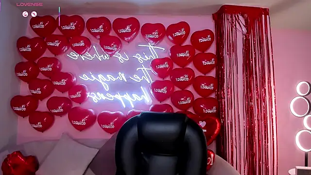 AgathaKondo  online show from February 15, 2026, 6:26 pm