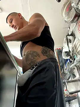 Snapshot of Terra-22cm chatting on September 24, 2025, 1:58 pm Terra-22cm online show from September 24, 2025, 1:58 pm