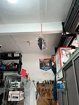 Snapshot of Terra-22cm chatting on October 18, 2025, 2:51 pm Terra-22cm online show from October 18, 2025, 2:51 pm