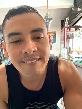 Snapshot of Terra-22cm chatting on November 8, 2025, 3:34 pm Terra-22cm online show from November 8, 2025, 3:34 pm