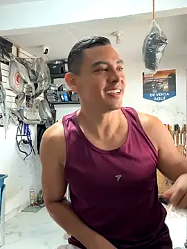 Snapshot of Terra-22cm chatting on November 13, 2025, 3:00 pm Terra-22cm online show from November 13, 2025, 3:00 pm