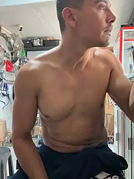 Snapshot of Terra-22cm chatting on December 13, 2025, 7:53 pm Terra-22cm online show from December 13, 2025, 7:53 pm