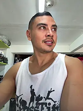Snapshot of Terra-22cm chatting on June 11, 2026, 1:53 pm Terra-22cm online show from June 11, 2026, 1:53 pm