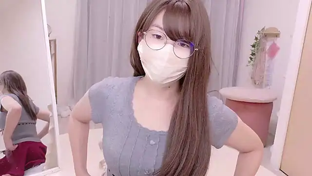 SAYORIxo online show from October 9, 2025, 10:46 am