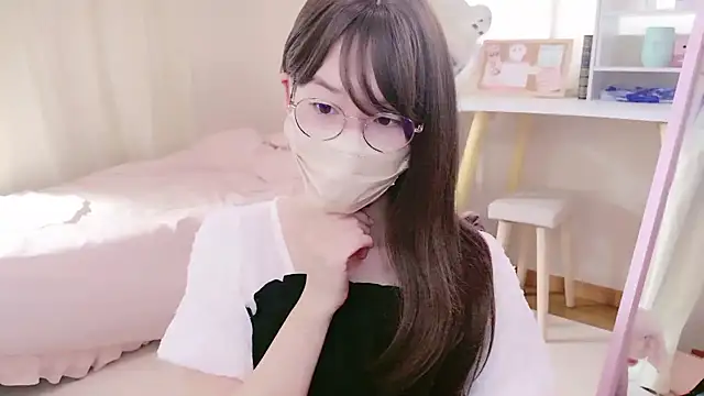 SAYORIxo online show from October 26, 2025, 12:49 am