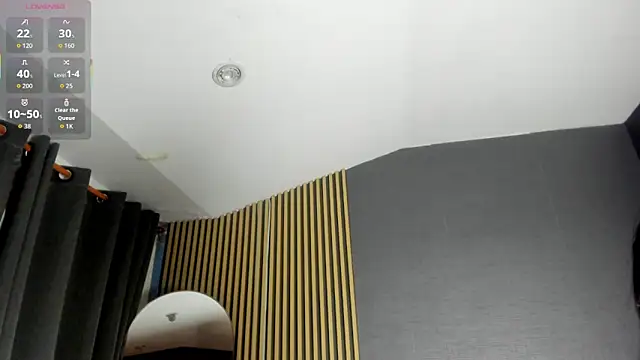 Snapshot of Gina_77 chatting on November 8, 2025, 12:16 pm Gina 77 online show from November 8, 2025, 12:16 pm