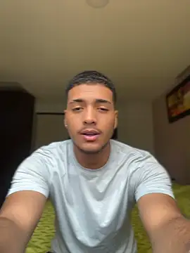 Snapshot of michel_g1 chatting on June 27, 2026, 3:50 pm michel g1 online show from June 27, 2026, 3:50 pm