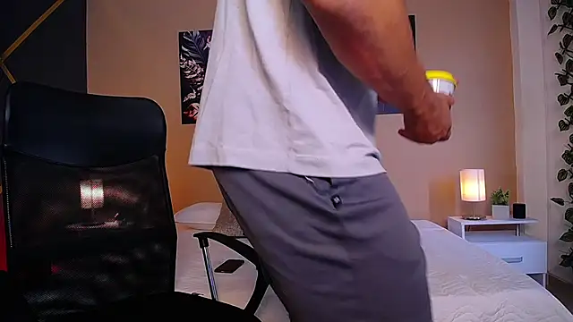 Snapshot of ChristopherBlack_ chatting on September 30, 2025, 1:16 pm ChristopherBlack online show from September 30, 2025, 1:16 pm