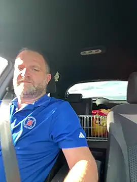 Dilfcam101 online show from September 16, 2025, 3:57 pm