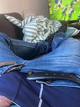 Snapshot of carapace31 chatting on December 14, 2025, 2:00 pm carapace31 online show from December 14, 2025, 2:00 pm