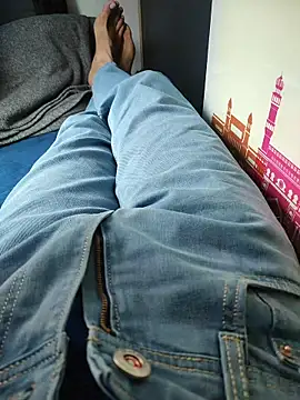 Sweetfucker  online show from June 27, 2026, 7:57 am