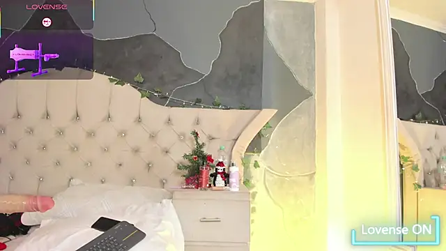 AmbarFoxx  online show from December 5, 2025, 10:35 am