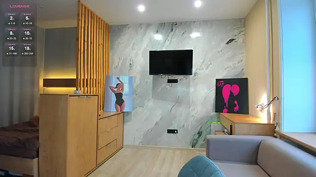 Snapshot of miss_bubbles_ chatting on September 23, 2025, 12:46 am miss bubbles online show from September 23, 2025, 12:46 am