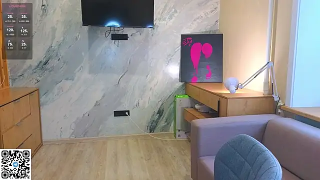 Snapshot of miss_bubbles_ chatting on October 2, 2025, 1:12 am miss bubbles online show from October 2, 2025, 1:12 am