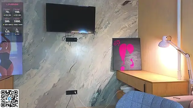 Snapshot of miss_bubbles_ chatting on October 30, 2025, 12:45 am miss bubbles online show from October 30, 2025, 12:45 am