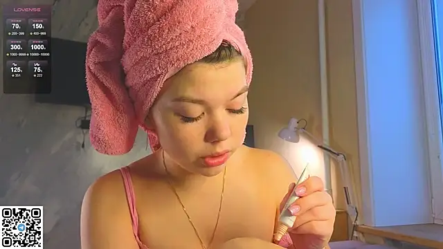 Snapshot of miss_bubbles_ chatting on November 15, 2025, 2:09 am miss bubbles online show from November 15, 2025, 2:09 am