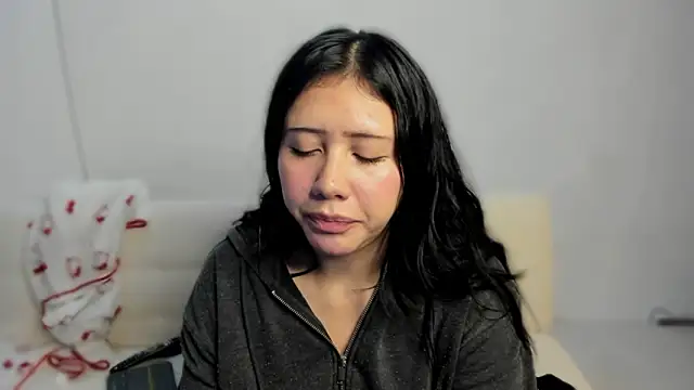 snow doll online show from February 20, 2026, 9:04 pm