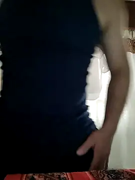 Snapshot of Bradd_32 chatting on January 12, 2026, 5:07 pm Bradd 32 online show from January 12, 2026, 5:07 pm