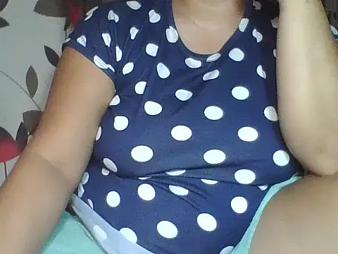 sweety pilipina online show from October 24, 2025, 8:49 pm